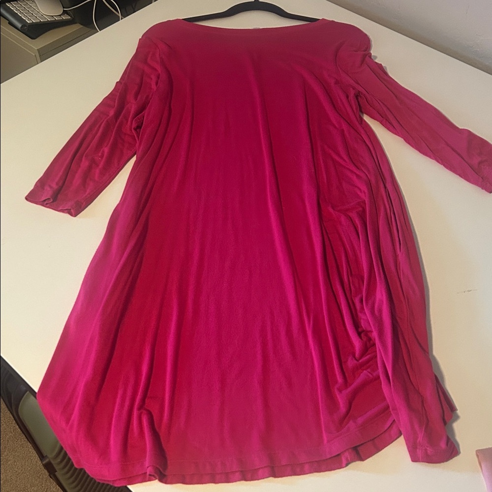 Time and Tru Bright Fuchsia Crew Neck 3/4 sleeve dress
